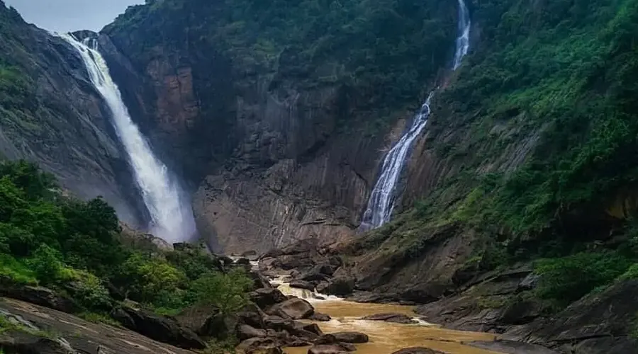 Duduma Waterfall